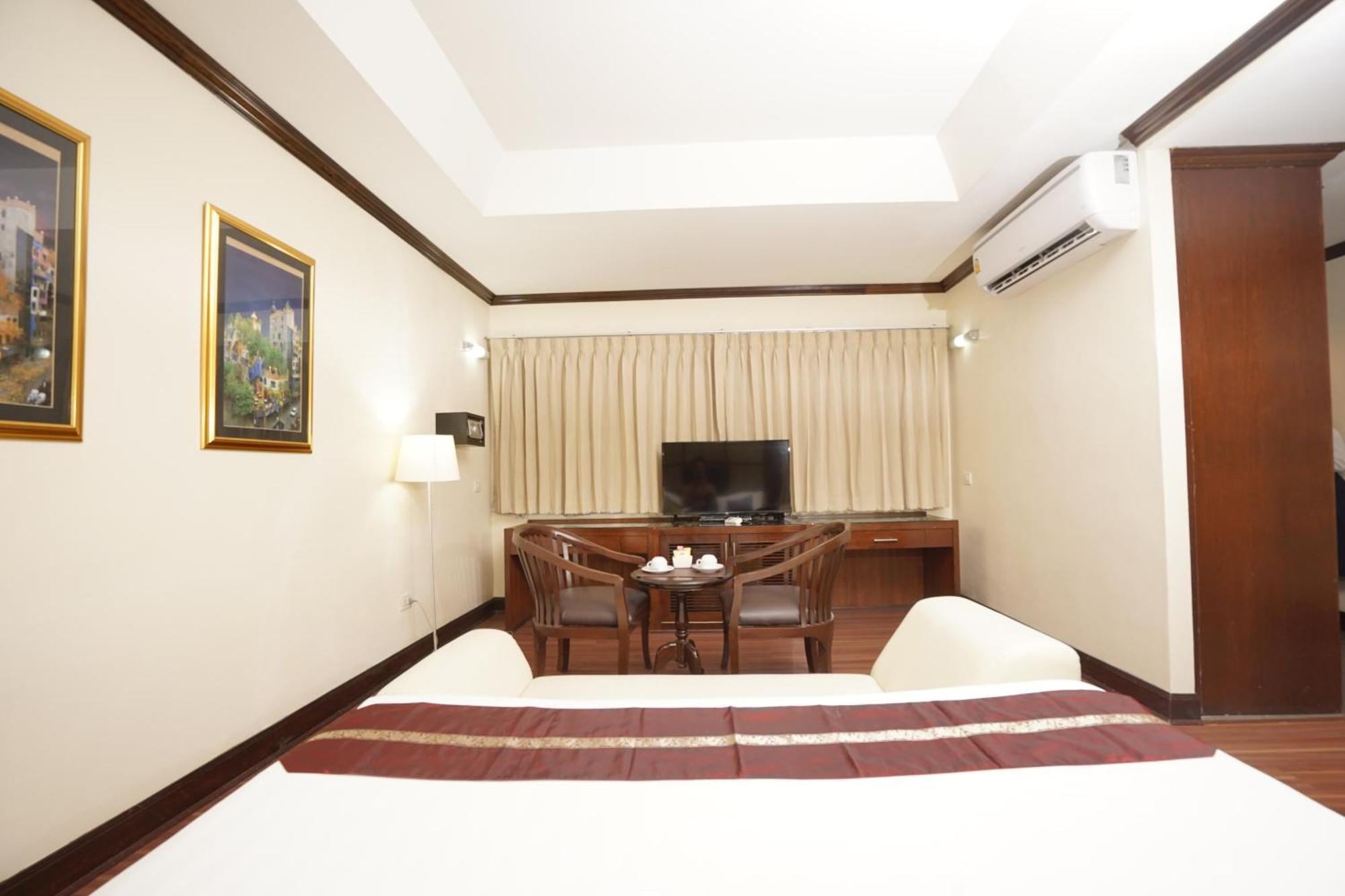 Grand Business Inn Banguecoque Exterior foto