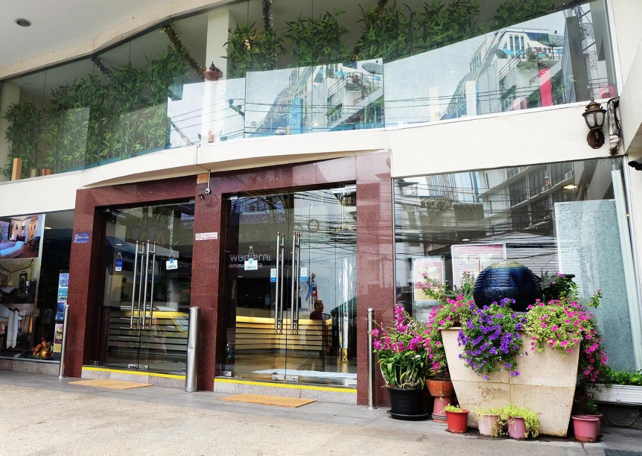 Grand Business Inn Banguecoque Exterior foto
